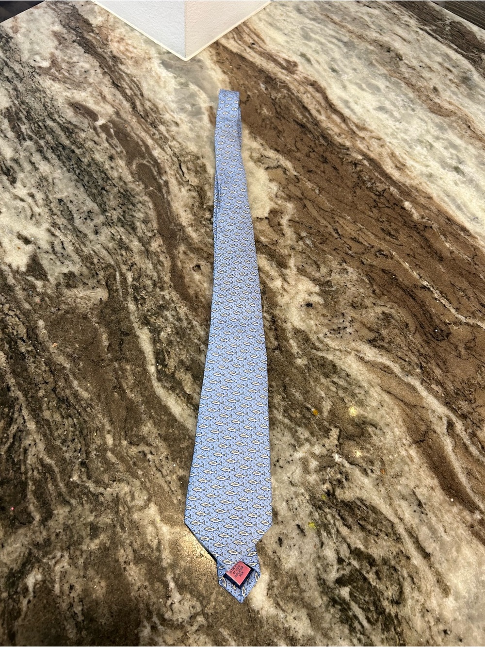 Vineyard Vines made in USA silk fish print  Tie GUC fraternity rush preppy